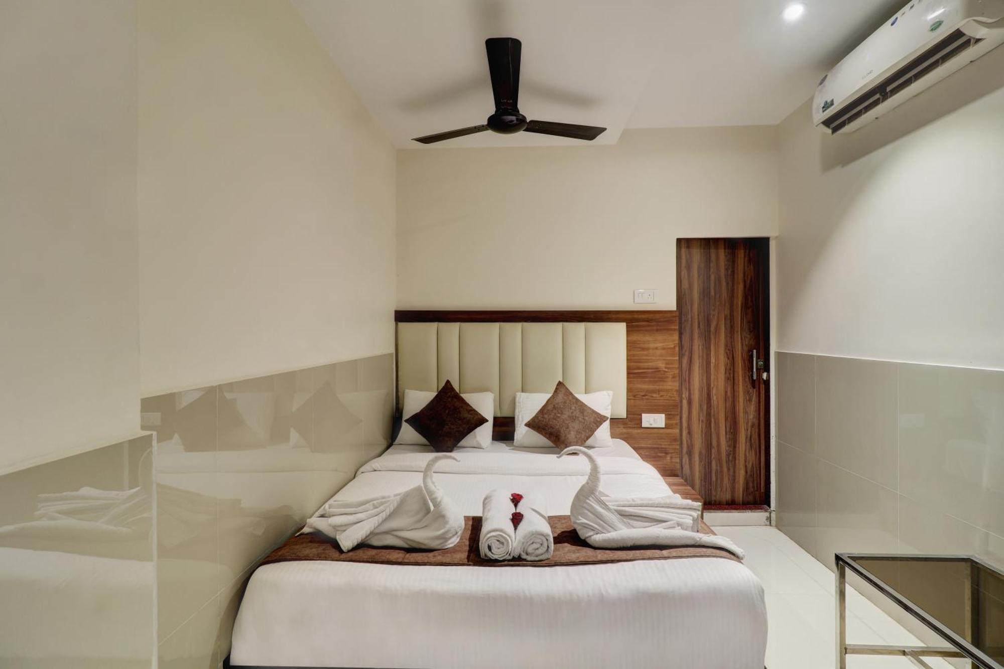 New Parimeet Residency Hotel Navi Mumbai Ngoại thất bức ảnh