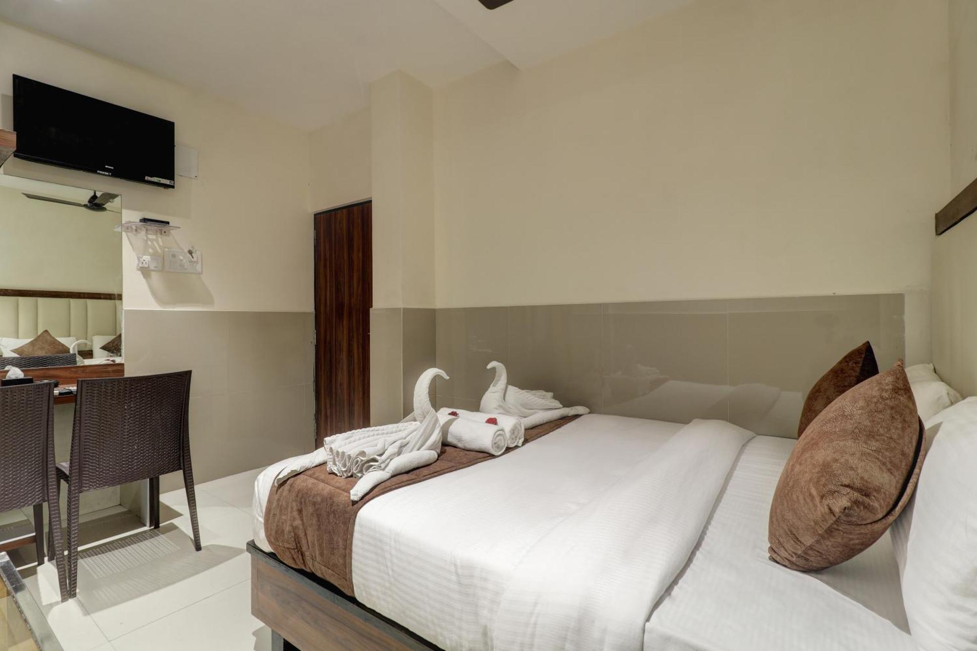 New Parimeet Residency Hotel Navi Mumbai Ngoại thất bức ảnh