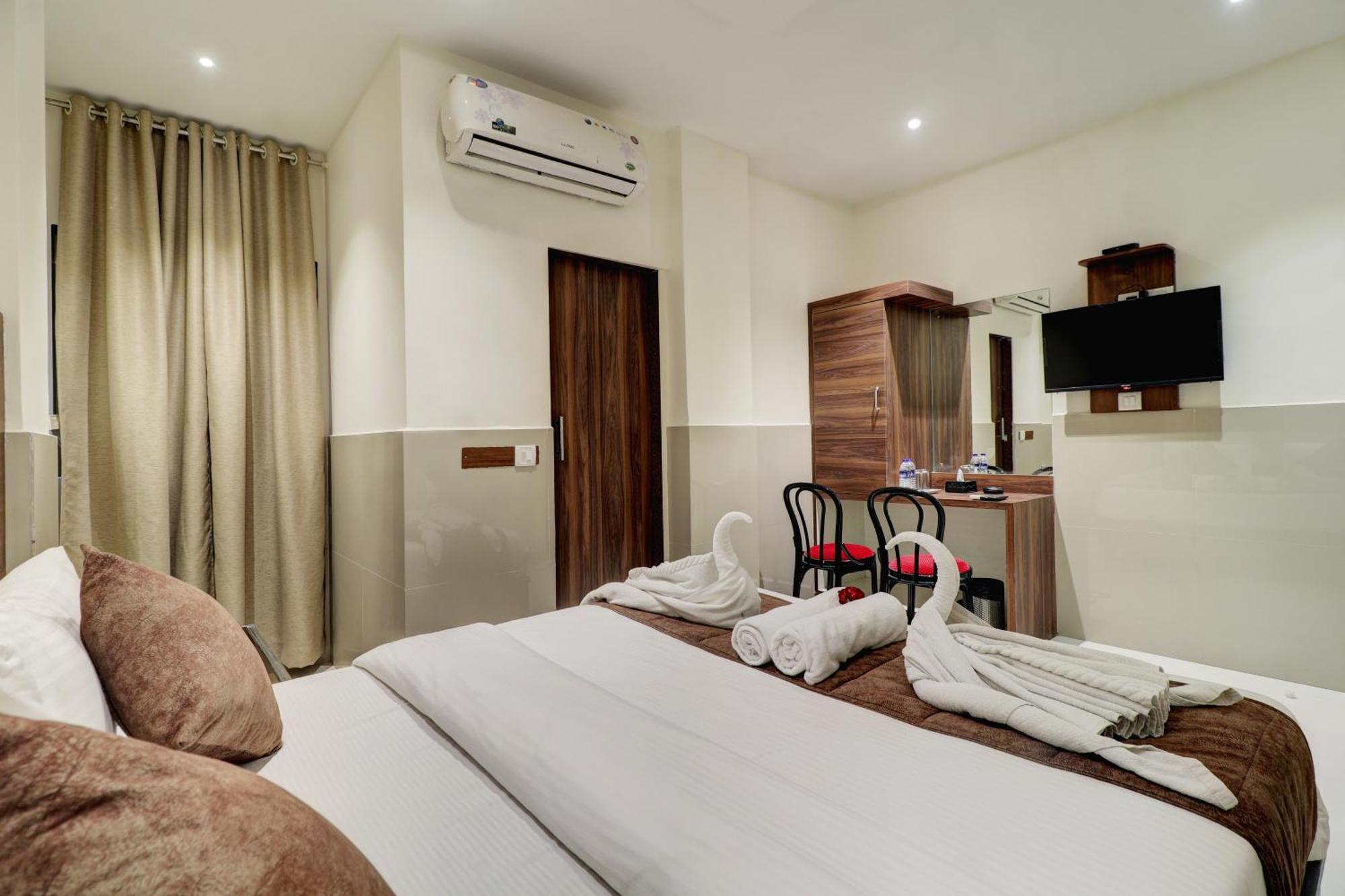 New Parimeet Residency Hotel Navi Mumbai Ngoại thất bức ảnh
