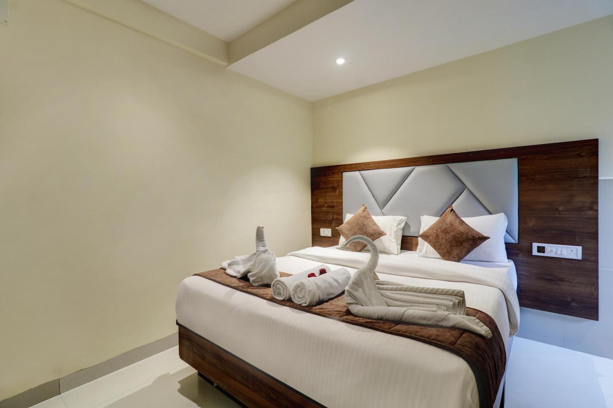 New Parimeet Residency Hotel Navi Mumbai Ngoại thất bức ảnh