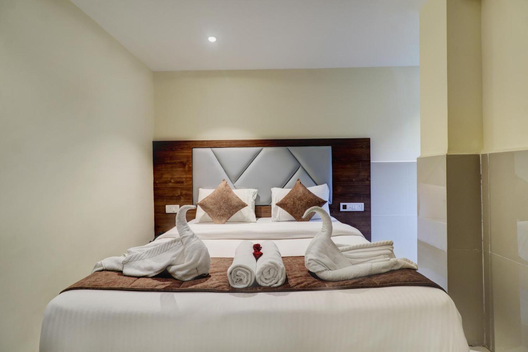 New Parimeet Residency Hotel Navi Mumbai Ngoại thất bức ảnh