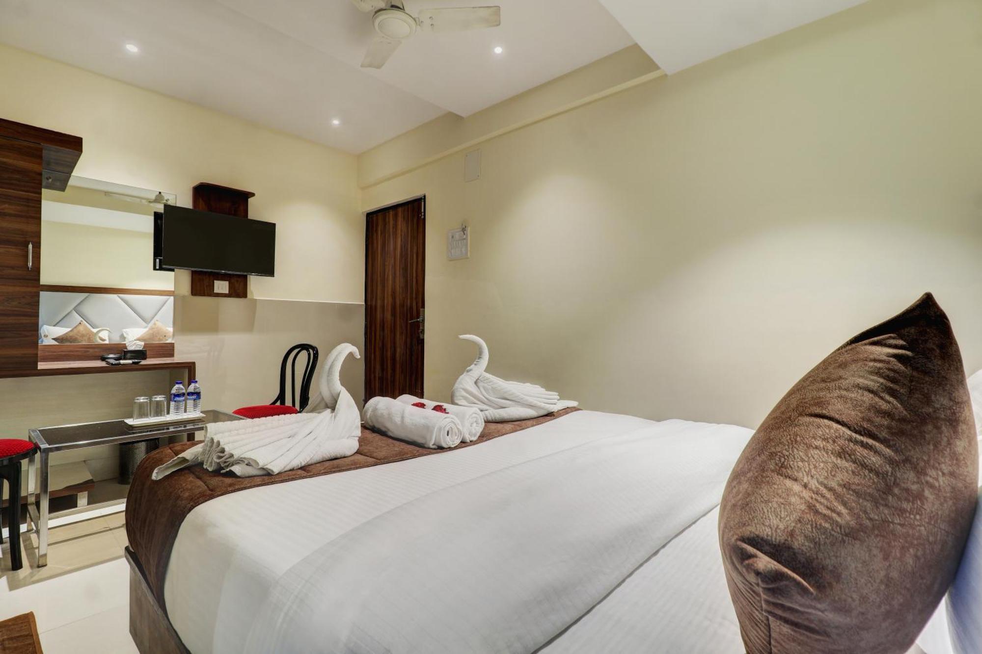 New Parimeet Residency Hotel Navi Mumbai Ngoại thất bức ảnh